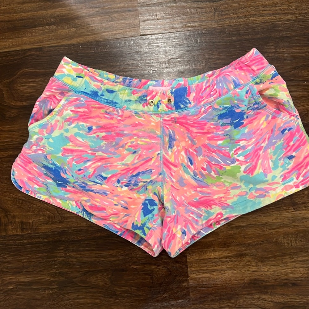 Lilly Pulitzer Shorts L